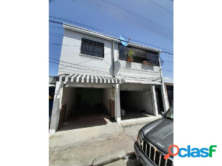 Casa c/locales Comerciales Calle Chaguaramos. Maracay Aragua