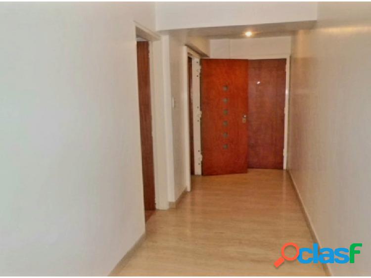 Se alquila apartamento 160m2 3h+s/4b+s/2p Los Naranjos 7736