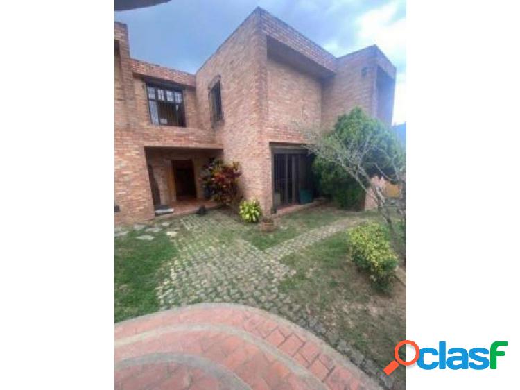 Venta Casa En La Unión 701 Mts2 C. 1298 Mts2 T. Caracas