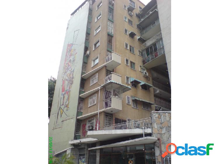 Apartamento en Venta Altamira 3h/2b/0pe 128m2