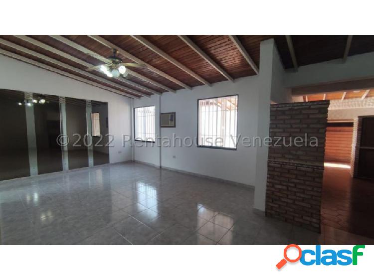 CASA EN VENTA CABUDARE #22-19272 ZEGM 0414-7907176