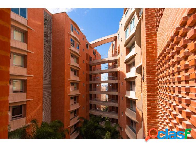 En Venta apartamento 214m2 3h+s/3.5b+s/3p Lomas de las