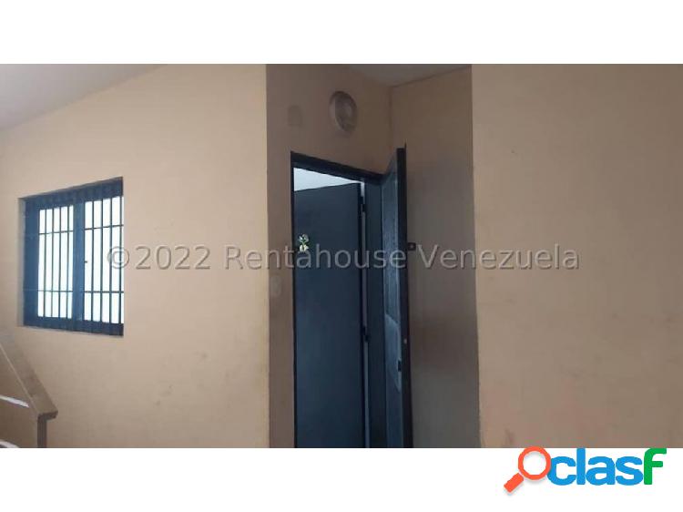 Amplio Depósito comercial Barquisimeto Centro MLS 22-28566