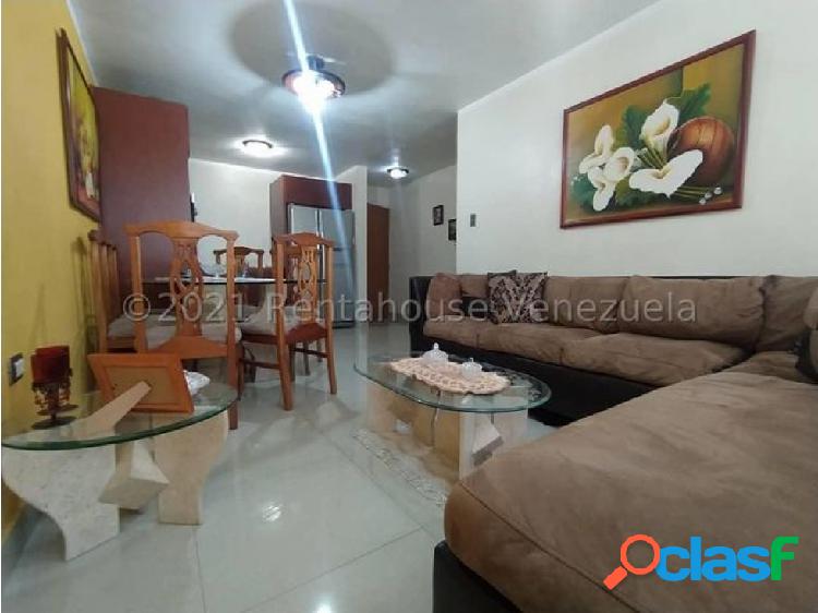 Apartamento en Venta Oeste de Barquisimeto 22-5857 FC