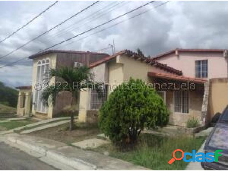 Casa en Venta Altos Florida La Piedad Cabudare 22-25574 RM