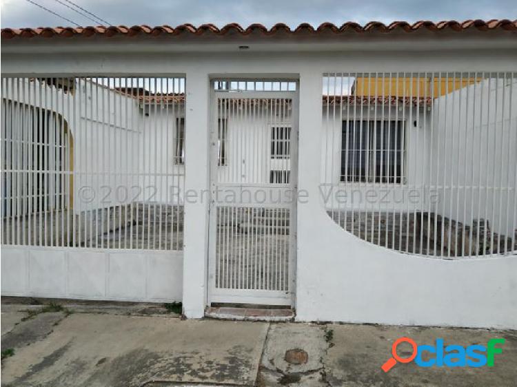 Casa en Venta Urb El Paraiso Cabudare 22-21675 RM