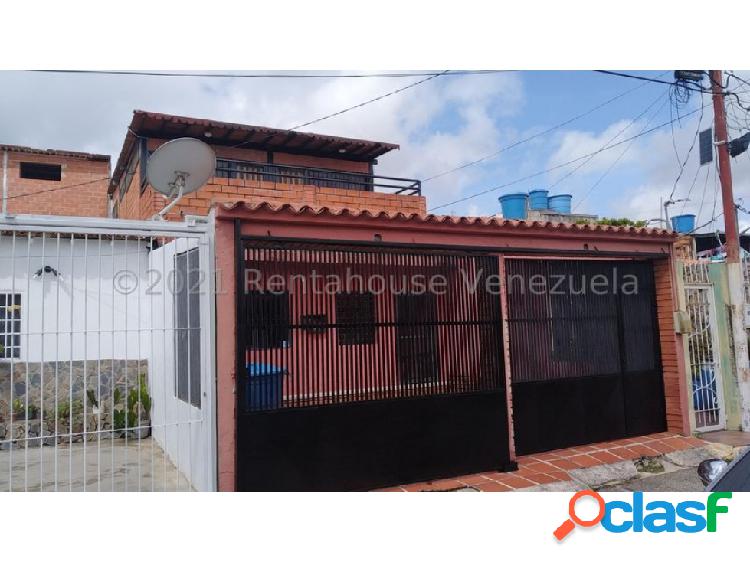 Casa en Venta Urb Los Yabos Cabudare 22-2510 RM 04145148282