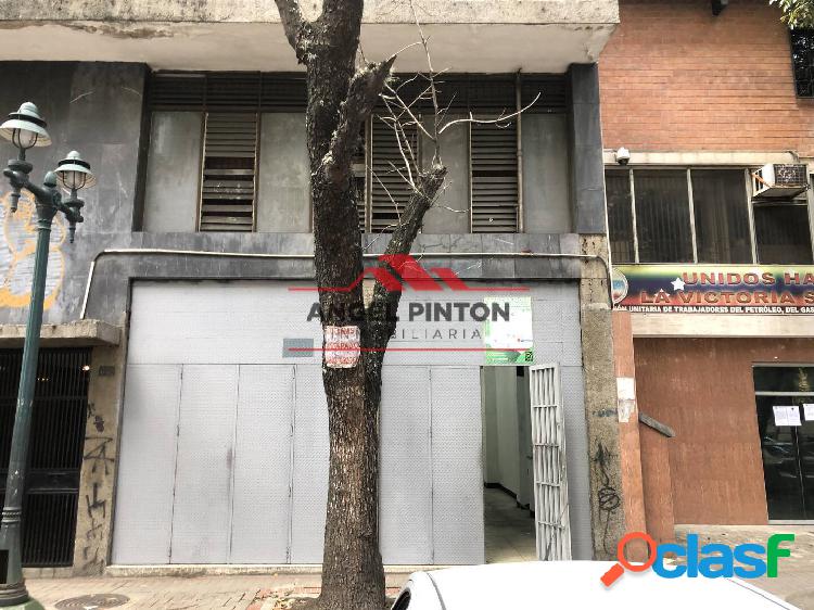 LOCAL COMERCIAL EN VENTA LA CANDELARIA CARACAS API 5020