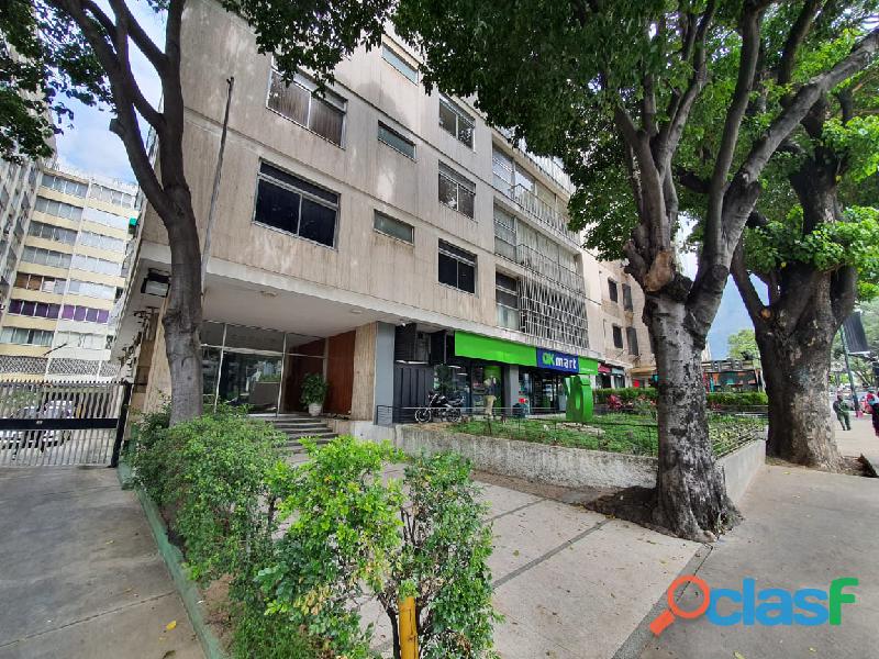 Apartamento en Av San Juan Don Bosco Edif Altamira FOA C 034