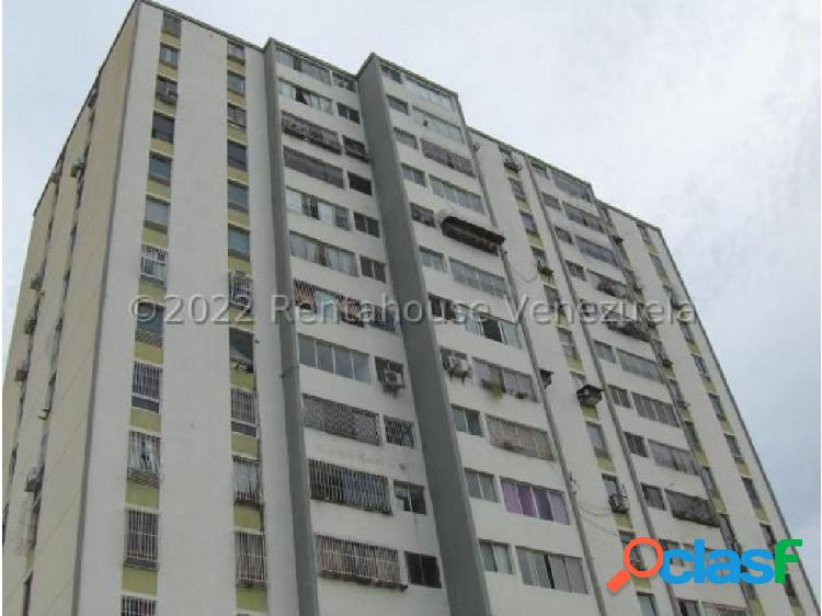 Apartamento en venta,zona Este.Barquisimeto.23-1888. AMR