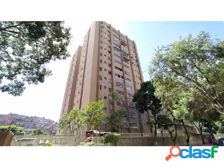 Vendo Apartamento 131mt2 3H +S / 3B / 1PE Urb. La Urbina.