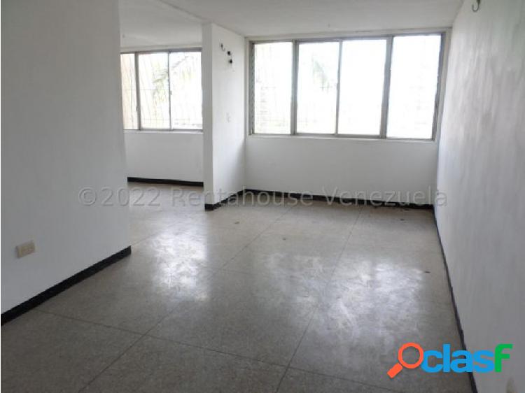 Apartamento en Venta en La Mora Cabudare 23-4059 YB