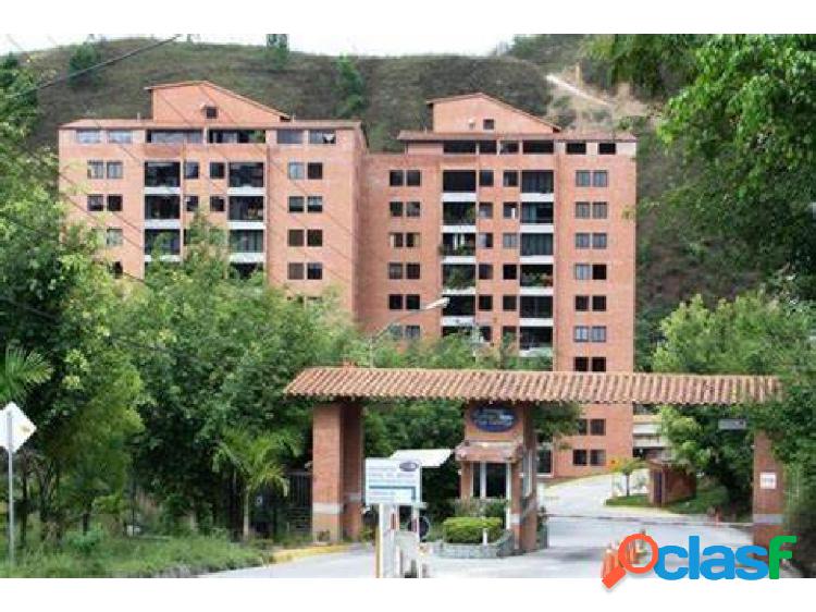 Apartamento en Venta en Colinas de La Tahona 228mts/3H/3B/2P