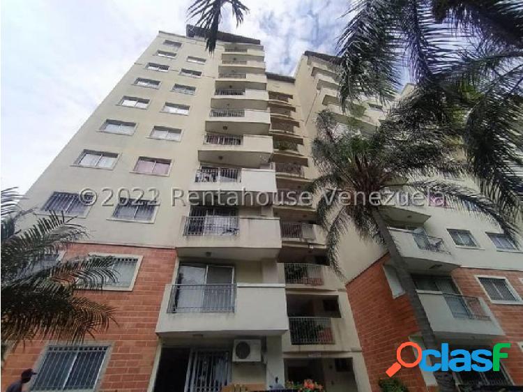 Apartamento en venta en Barquisimeto El Cercado.23-8451 GR