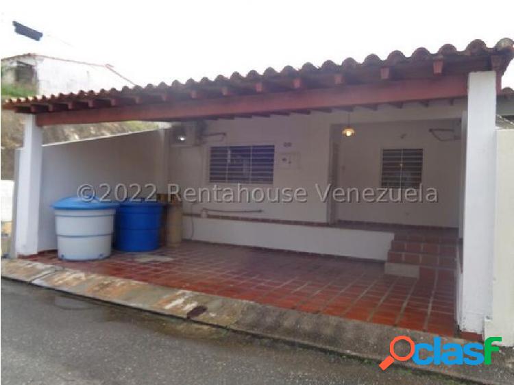 */* Casa en Venta Cabudare La Mora Urb. Los Bucares 23-5600