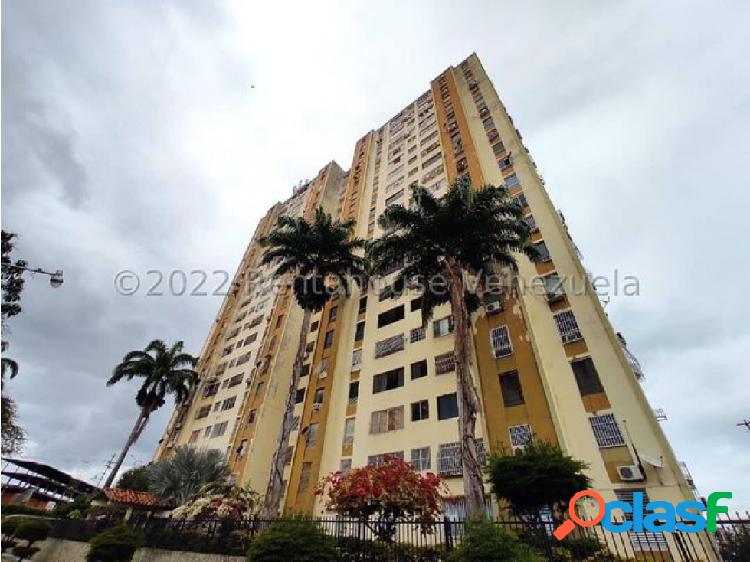 Apartamento en venta Urb Las Trinitarias Bqto 22-7018