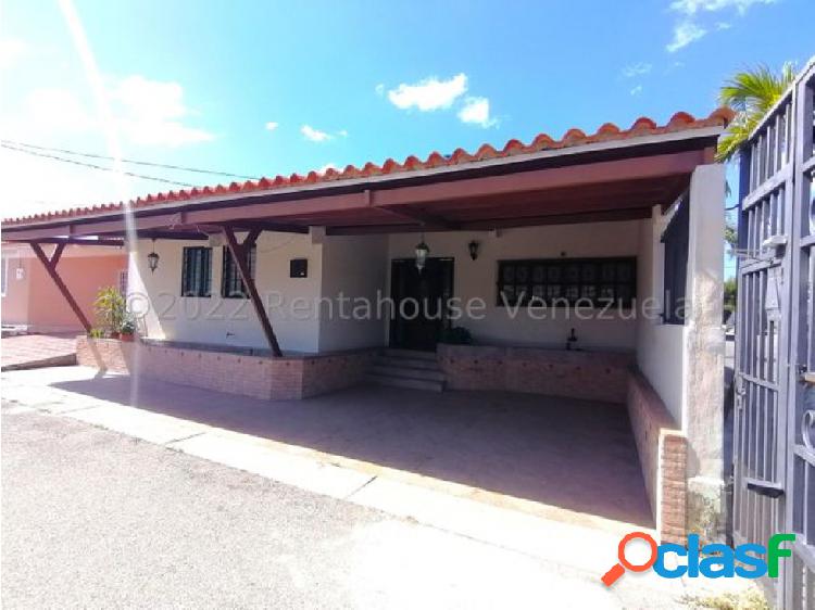 CASA EN VENTA SANTA CECILIA #22-20283 ZEGM 0414-7907176