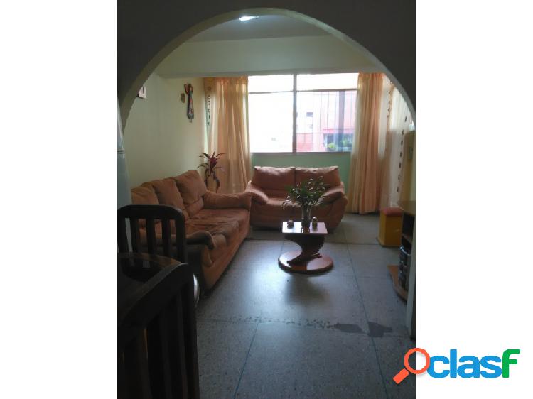 Apartamento en venta en el centro de caracas