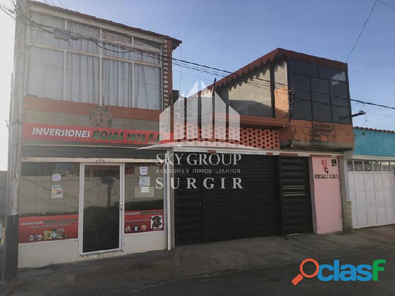 Casa con local en puerta maraven SGC 312