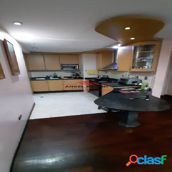 APARTAMENTO EN VENTA TERRAZAS DE MANPOTE CARACAS API 5025