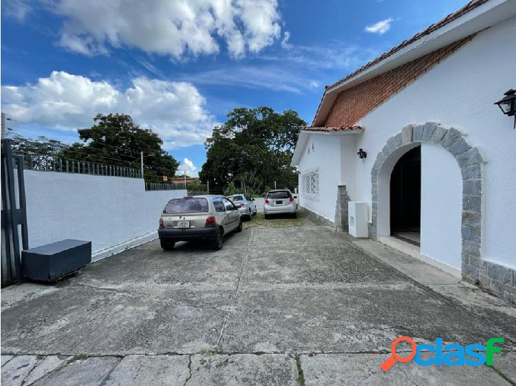 Se vende casa 859m² 4h/4b/8p Altamira