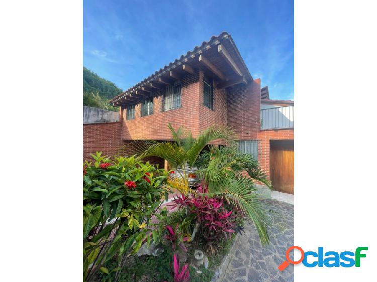 Casa en Venta en Santa Sofía 400mts/4H+S/4B+S/4P