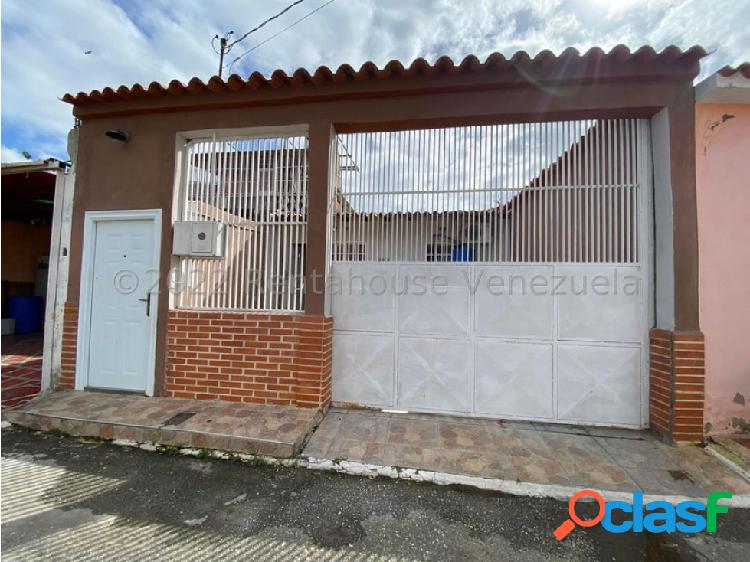 Casa en venta Los Yabos Cabudare 23-874 RM 0414-5148282