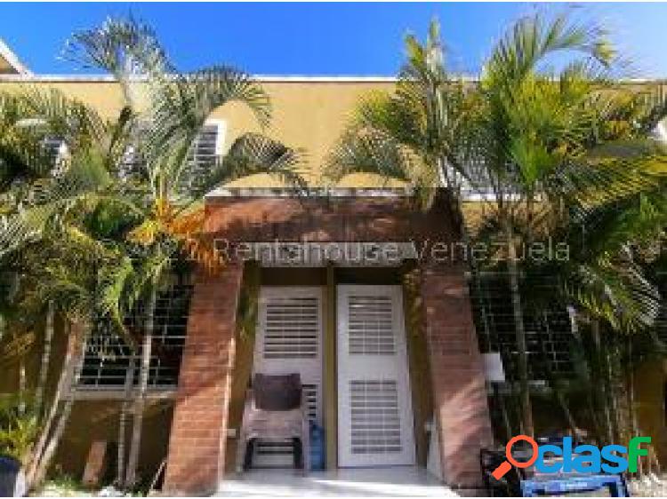 Casa en venta. zona Cabudare. Barquisimeto 23-948.