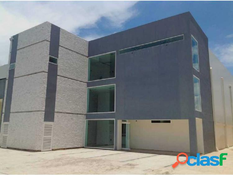 En Venta Galpón Zona Industrial Monteserino de San diego