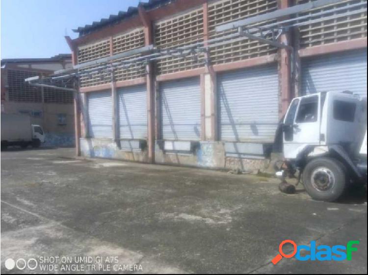 En venta galpón en la zona industrial el recreo YBRA -