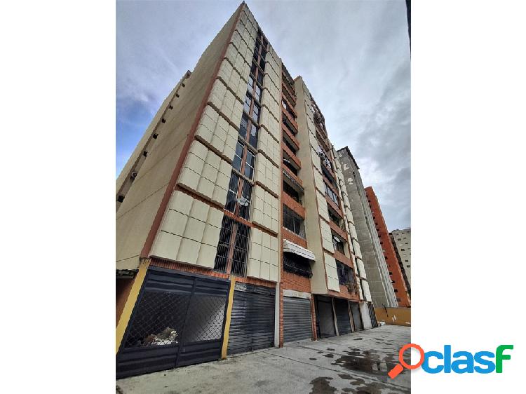 Vendo Apartamento en la Urbanización Santa Paula