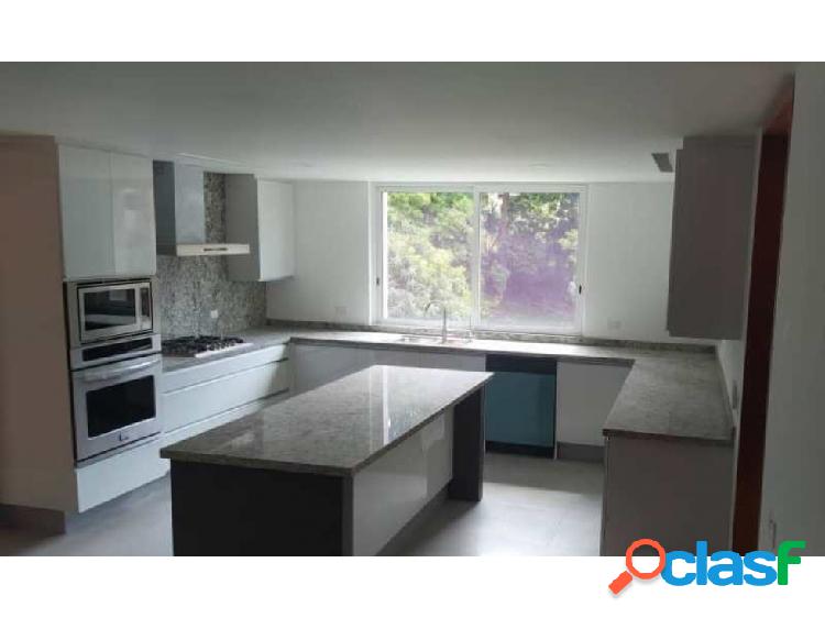 Alquiler de Apartamento 500M2/4H/4B/2PE Los Chorros