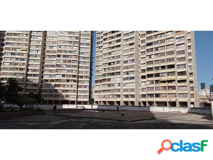 Apartamento en venta en bello monte 67.53 m2