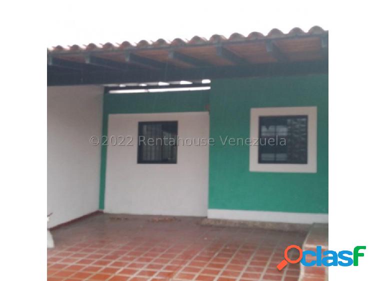 Casa en venta Urb. Villa Roca Cabudare 23-11071 RM