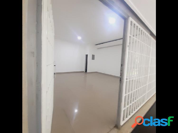Alquilo local 47m2 Chacao 1891