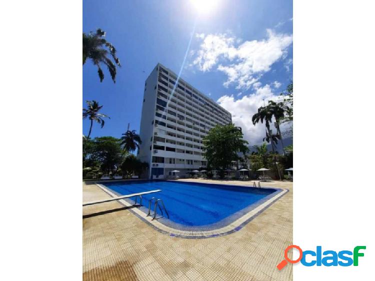 Apartamento en Venta en Caribe 1H/ 2B/ 1P