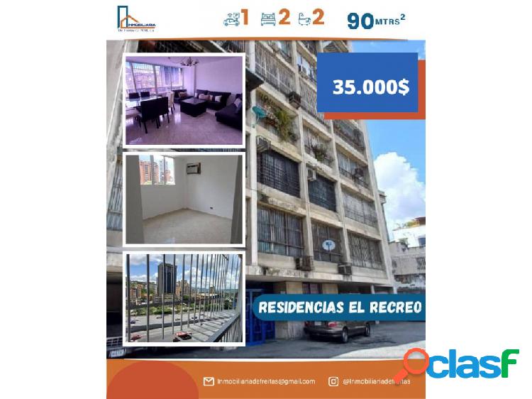 Venta de apartamento en Residencias El Recreo. Caracas