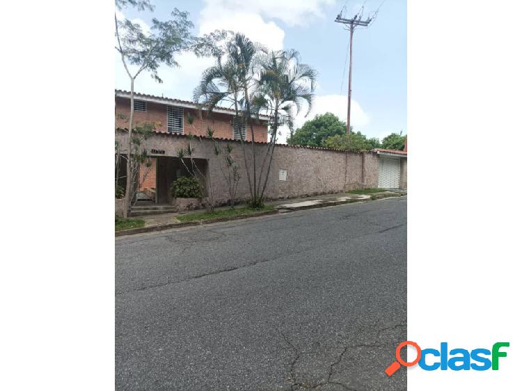 Casa en venta con anexo en Terrazas de Club Hipico Caracas