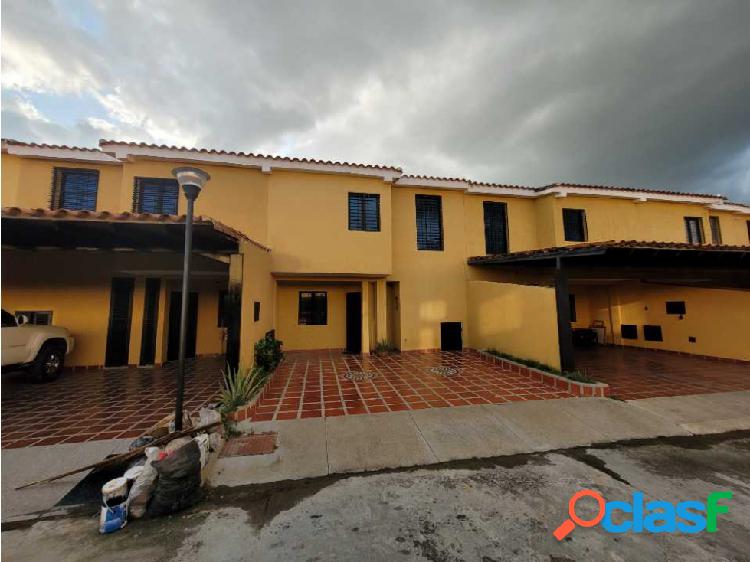 TownHouse en Venta Urb Los Tamarindos San Diego AA-5928307