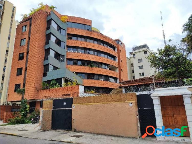 Apartamento en Alquiler Urb. Campo Alegre Chacao - Miranda