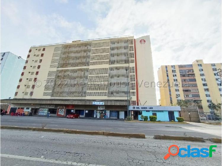 APARTAMENTO ALQUILER CENTRO 23-10981 DR 04145113684