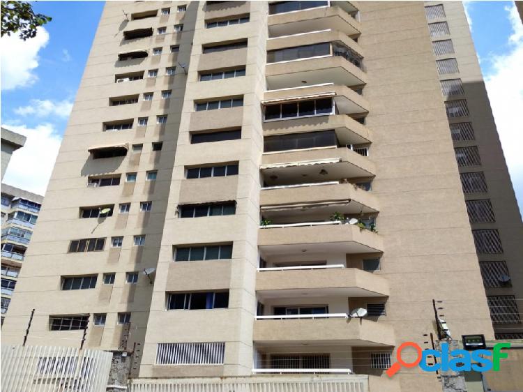 Apartamento en Venta en Altamira Sur 230m2 3h+s/3b+s/2p
