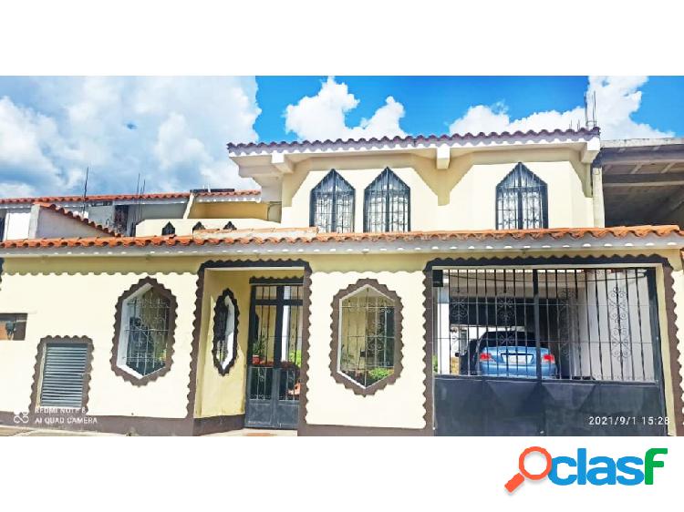 Venta de casa en la Urb Villa Hermosa castillejo Guatire