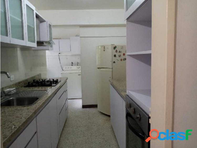 Vendo apartamento 100m2. 3h/1.5b/1p Caurimare 1979