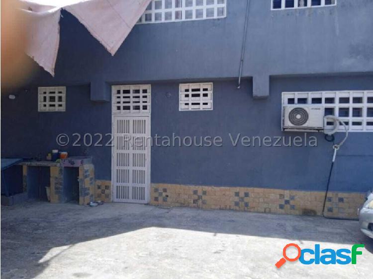 casa en Alquiler BtoPquiaCatedral Barquisimeto 23-10004 JRH