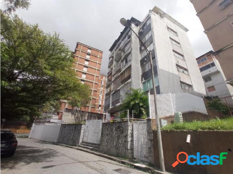 APARTAMENTO EN VENTA EN PLAZA VENEZUELA