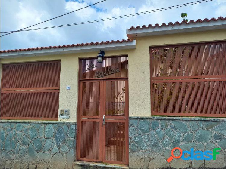 Casa en Venta con anexo en Urb San Juan La Suiza San Antonio