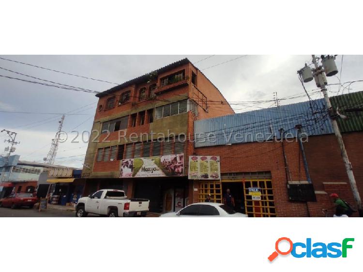 Local en alquiler centro Barquisimeto 23-12477 ea