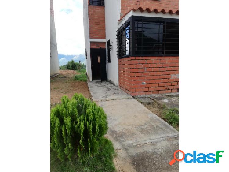 Vendo casa 110m2 2h/2b/1p Guarenas Copa cabana 3095