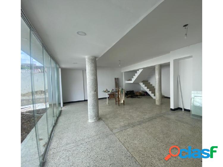 Alquilo Casa 250m2 Duplex, 3h/3b/2p Santa Eduvigis